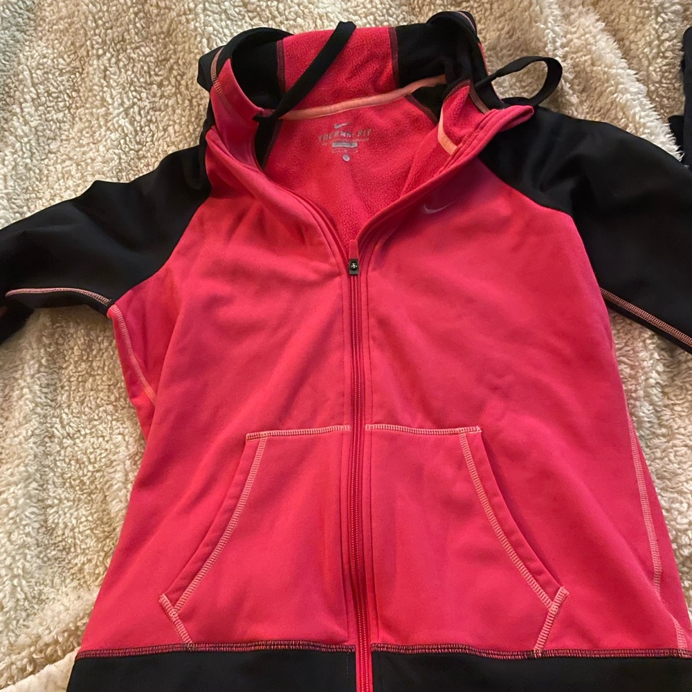 Exceptional used condition Nike Therma-Fit Jacket